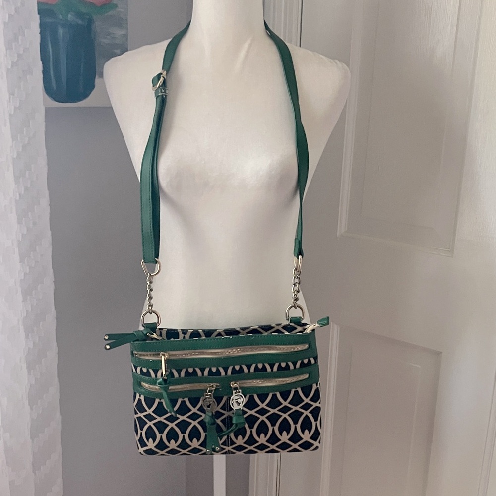 Spartina 449 Daufuski  Island 12 x 9” green and navy purse crossbody